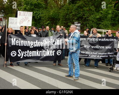 La dimostrazione in Bonn-Bad Godesberg, a causa della morte di un 17 anni vecchio ragazzo Foto Stock