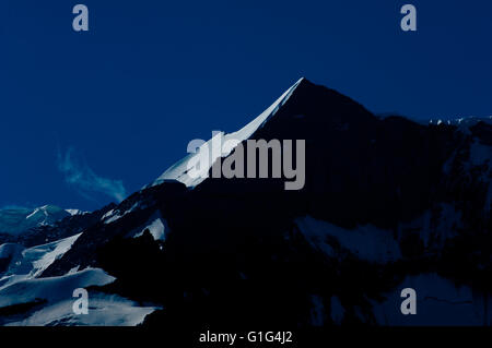 4000 metri di alti picchi nelle montagne svizzere, Alpi Bernesi, Berner Oberland, Svizzera Foto Stock