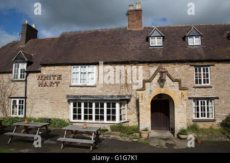 White Hart Inn Pub, Newbold on Stour, Stratford Upon Avon, Inghilterra Foto Stock