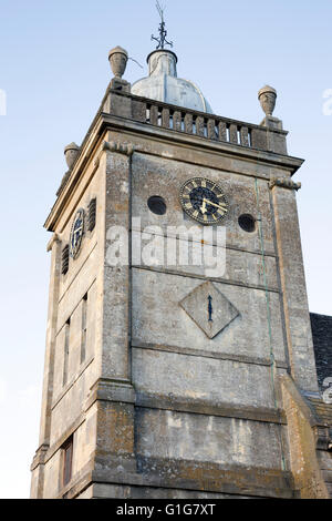 St Lawrences Chiesa, Bourton sull'acqua; Inghilterra; Regno Unito Foto Stock