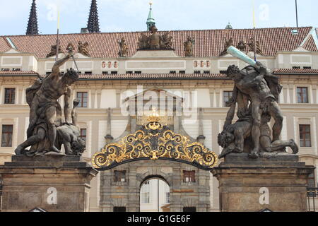 Cancello di ingresso del Castello di Praga, Repubblica Ceca Foto Stock