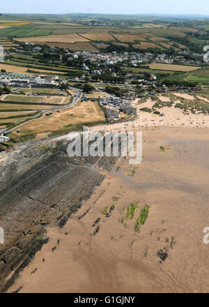 Vedute aeree di North Devon presi dall'elicottero BayCroyde Croyde Beach Foto Stock