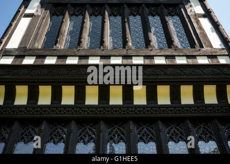 Dettagli architettonici di Bramall hall, un tudor house vicino a Stockport, Inghilterra. Foto Stock