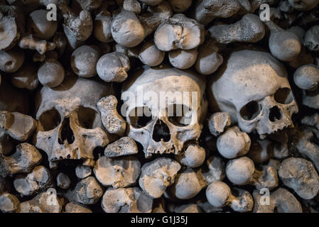 Vista interna della chiesa del cimitero, Kutna Hora, Repubblica ceca, Unione Europea, Europa Foto Stock