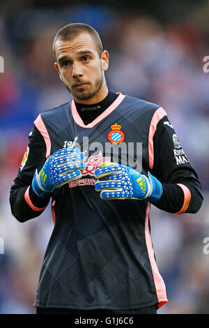 Cornella Llobregat, Spagna. © D. 15 Maggio, 2016. Pau Lopez (Espanyol) Calcio/Calcetto : spagnolo "Liga Española" corrispondono betweena RCD Espanyol 4-2 Eibar al Power8 Stadium di Cornella Llobregat, Spagna. © D .Nakashima/AFLO/Alamy Live News Foto Stock