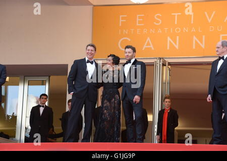 Cannes, Francia. 11 Maggio, 2016. CANNES, Francia - 16 Maggio: Direttore Jeff Nichols, attrice Ruth Negga e attore Joel Edgerton frequentare il 'amante' premiere durante la sessantanovesima annuale di Cannes Film Festival presso il Palais des Festivals il 16 maggio 2016 a Cannes, Francia. © Federico Injimbert/ZUMA filo/Alamy Live News Foto Stock