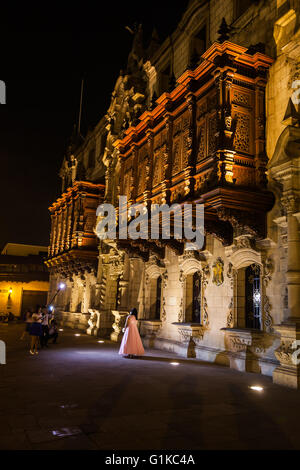 Palazzo arcivescovile in Plaza Mayor, Lima, Peru Foto Stock