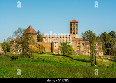 Chiesa romanica di Anzy le Duc. Regione Brionnais. Saône et Loire. Francia Foto Stock