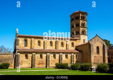 Chiesa romanica di Anzy le Duc. Regione Brionnais. Saône et Loire. Francia Foto Stock