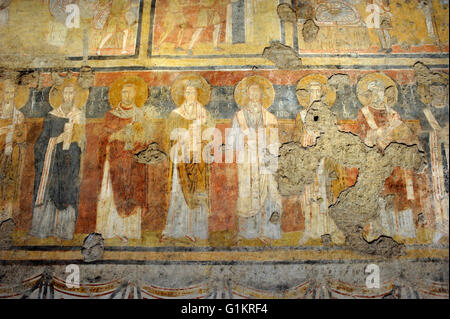 Dipinti murali, chiesa paleocristiana di Santa Maria Antiqua (IV secolo d.C.), foro Romano, Roma, Italia Foto Stock