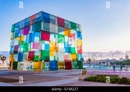 Il Centro Pompidou Málaga è un ramo del Centro Nazionale di Arte e cultura Georges Pompidou di Francia Foto Stock