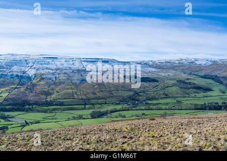 Vista di swaledale dal di sopra Satron Foto Stock