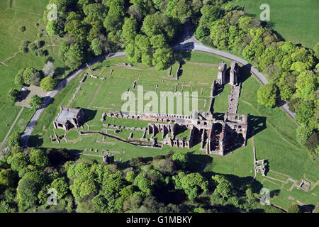 Vista aerea del Furness Abbey vicino a Barrow-in-Furness, Cumbria, Regno Unito Foto Stock