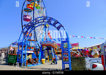 SCARBOROUGH, nello Yorkshire, Regno Unito. Maggio 09, 2016. Tutto il divertimento della fiera al Luna Park a Scarborough nello Yorkshire, Regno Unito. Foto Stock