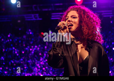 Milano, 21 marzo 2016 Jess Glynne esegue live at Fabrique, Milano. © Davide Merli / Alamy Live News Foto Stock