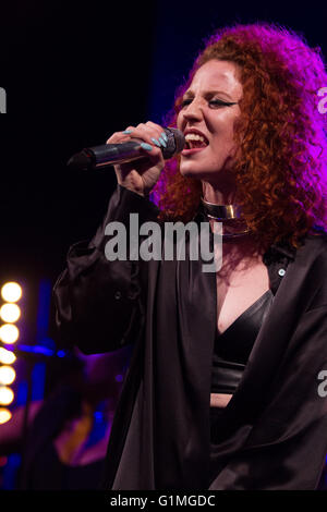 Milano, 21 marzo 2016 Jess Glynne esegue live at Fabrique, Milano. © Davide Merli / Alamy Live News Foto Stock