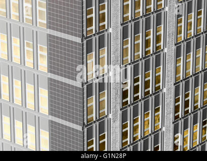 Office Block windows. Foto Stock