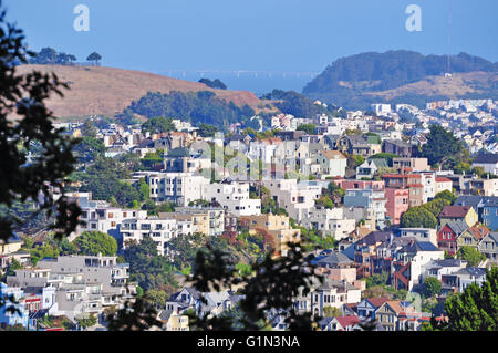 San Francisco, Stati Uniti d'America: vista di Buena Vista quartiere che circonda il Buena Vista Park, a sud del quartiere di Haight-Ashbury Foto Stock