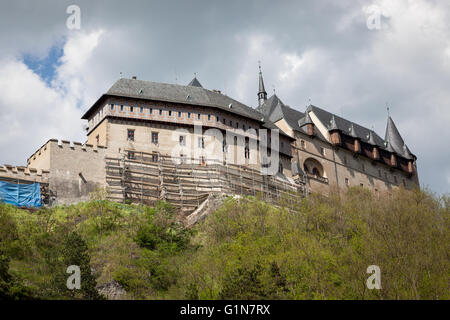 Castello di Karlštejn, Burg Karlstein, Hrad Karlštejn Foto Stock