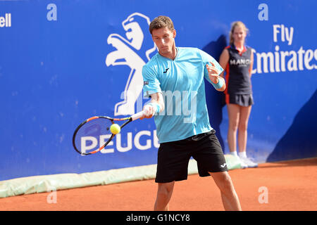Barcellona - Apr 20: Pablo Carreno Busta (spagnolo giocatore di tennis) svolge in ATP Barcellona. Foto Stock