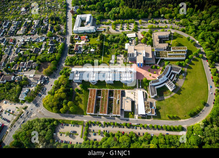 Vista aerea, Hagen Università Centro Regionale Hagen, biblioteca universitaria, Hagener Institute of Management Studies e.V., Hagen, RU Foto Stock