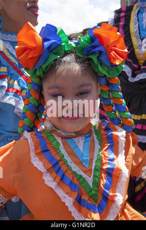 Sunset Park, un quartiere di Brooklyn con molti Latinos specialmente messicani si terrà la prima giornata della madre parata nel 2016 seguita da una festa in Sunset Park. Foto Stock