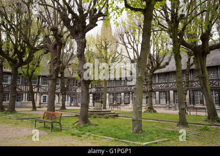 Aitre Saint Maclou piaga cimitero, Rouen Foto Stock