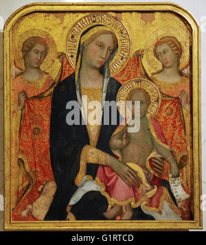 Paolo di Giovanni Fei (c. 1345- c. 1411). Pittore italiano. Scuola Senese. Madonna col Bambino e due angeli, metà del 1380s. Tempera su tela (trasferiti dal pannello). Lo stato Museo Hermitage. San Pietroburgo. La Russia. Foto Stock