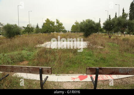 Atene, abbandonato il villaggio Olimpico Foto Stock