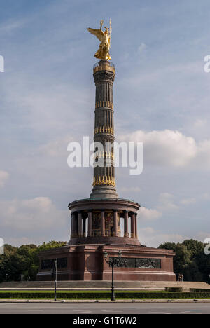 Siegessaule, commemorazione di Vittoria Colonna Tower, il Tiergarten di Berlino, Germania Foto Stock