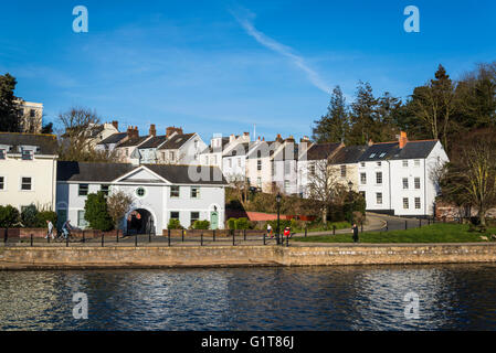 Exeter, Quayside, fiume Exe promenade, Devon, Inghilterra, Regno Unito Foto Stock