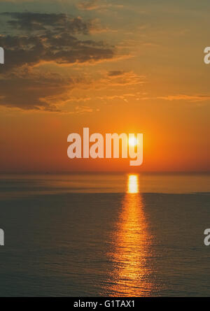 Epic tramonto sul mare Foto Stock