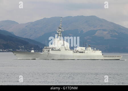 SPS Álvaro de Bazán (F101), una F100-classe fregata della Marina spagnola, uscire per esercitare congiuntamente il guerriero 16-1. Foto Stock