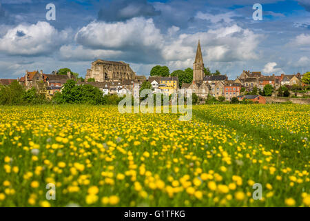 Malmesbury, Wiltshire, Regno Unito. 18 Maggio, 2016. Regno Unito - Previsioni del tempo - aria di tempesta oltre il Wiltshire cittadina collinare di Malmesbury a metà maggio. Credito: Terry Mathews/Alamy Live News Foto Stock