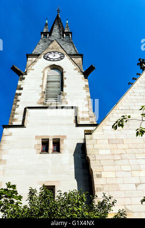 La chiesa di pace (Friedenskirche) sulle rive del fiume Main, vicino ai seguenti luoghi di interesse Castello di Hanau, Hesse, Germania Foto Stock