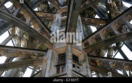 Cattedrale di Ulm, West Tower all'interno di una scalinata per il punto panoramico più alto, Ulm, Baden-Württemberg, Germania Foto Stock
