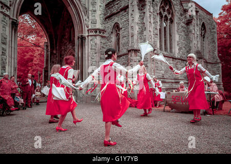 Londra, Regno Unito. 21 Maggio, 2016. Il cimitero di Nunhead Giornata porte aperte. Fotografato in credito a raggi infrarossi: Guy Corbishley/Alamy Live News Foto Stock