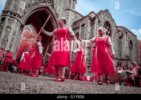 Londra, Regno Unito. 21 Maggio, 2016. Il cimitero di Nunhead Giornata porte aperte. Fotografato in credito a raggi infrarossi: Guy Corbishley/Alamy Live News Foto Stock