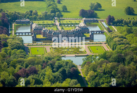 Veduta aerea del castello Nordkirchen, Castello "Vestfaliano Versailles', francese barocco, moated castle, fossato, il parco del castello barocco, Foto Stock