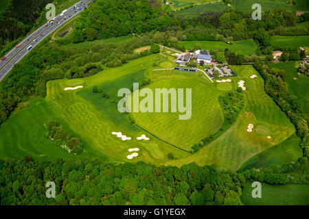 Vista aerea, Golfclub Gut Berge Gevelsberg con driving range, bunker e clubhouse, parcheggio, Gevelsberg, la zona della Ruhr, Foto Stock