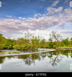Cascate Horseshoe, la forma J weir sul fiume Dee progettato da Thomas Telford per la fornitura di acqua per la Shropshire Union Canal... Foto Stock