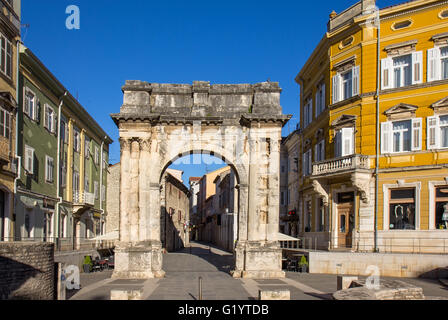Golden Gate Romano (Sergio Arch) a Pola, Croazia Foto Stock