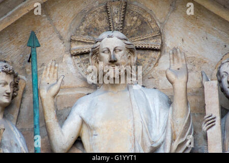 Portale del Giudizio Universale, il portale centrale della cattedrale di Notre Dame. Foto Stock