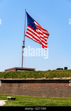 15 star-15 stripe U.S. Bandiera, Fort McHenry National Park, Baltimore, MD Foto Stock