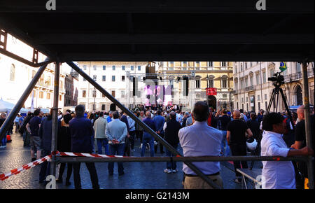 Roma, Italia. 21 Maggio, 2016. Marco Pannella commemorazione funebre in Piazza Navona, il politico italiano è morto all età di 86 anni è stato un difensore della libertà civili Credito: marco varrone/Alamy Live News Foto Stock