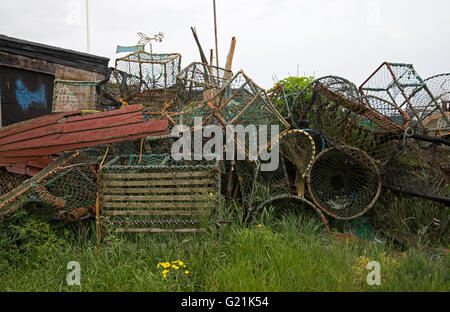 Reti di granchio sulla spiaggia di Hastings Regno Unito Foto Stock