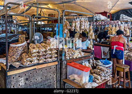 I dadi per la vendita a ver o mercato in pesos Belem Brasile Foto Stock