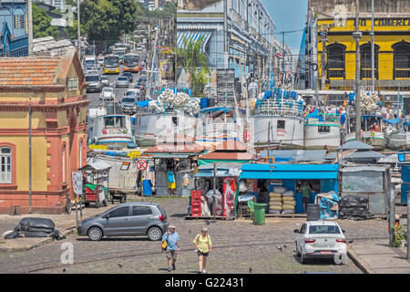 Barche in strada Para Belem Brasile Foto Stock