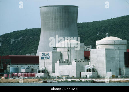 Centrale nucleare di Cruas Meysse, Francia, circa il 90 per cento della Francia corre elettrico di energia nucleare Foto Stock