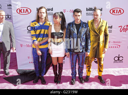 Las Vegas, NV, Stati Uniti d'America. 22 Maggio, 2016. 22 Maggio 2016 - Las Vegas NV - JinJoo Lee, Joe Jonas, Jack Lawless, Cole Whittle. 2016 Billboard Music Awards da T-Mobile Arena - Arrivi. Credito: mjt/AdMedia Credito: Mjt/AdMedia/ZUMA filo/Alamy Live News Foto Stock